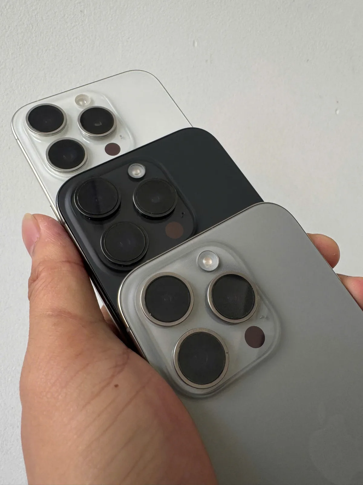IPHONE 15 PRO — ảnh 2