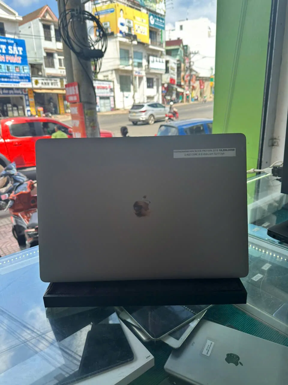 MacBook Pro 2019 | Core i9-9980| RAM 32GB | SSD 512GB | 16 inch