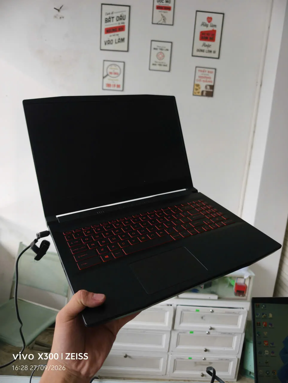 MSI GAMING BRAVO 15 B5DD R5 5600H 16RAM/512GB 4GB RX5500M — ảnh 2