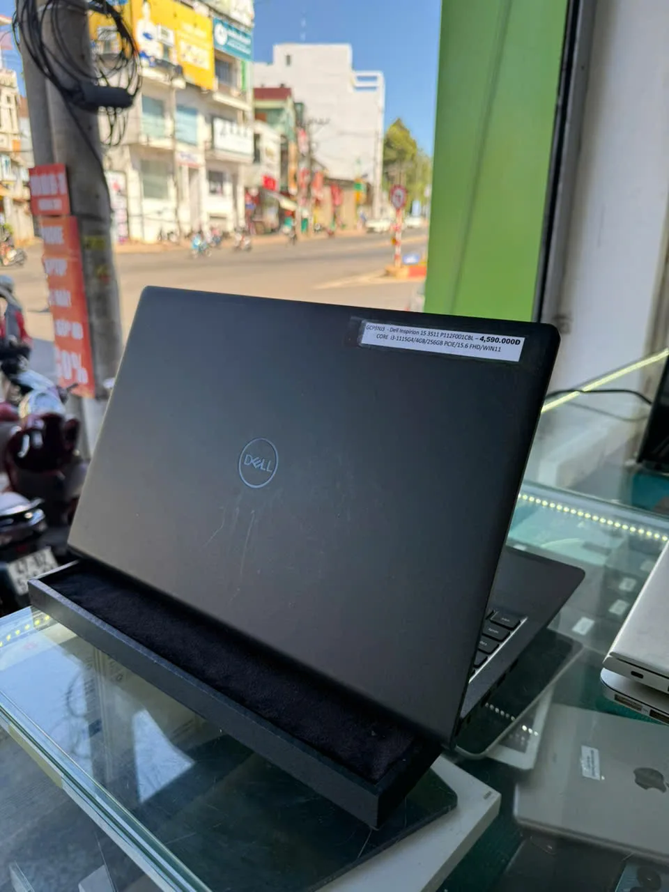 Dell Inspiron 15 3511 | Core i3-1115G4 | RAM 4GB | SSD 256GB PCIe | 15.6 inch Full HD — ảnh 1